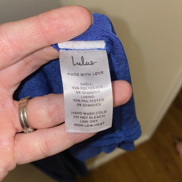 Lulus Dreamy Date Blue Surplice Midi Dress Size M - Picture 6 of 6